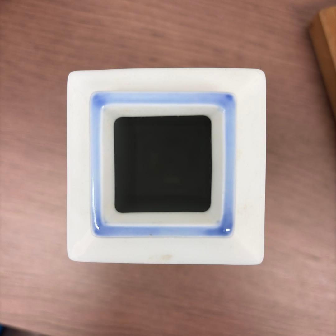 深川製磁　花瓶　高松宮家 家紋入り 海軍錨と梅　箱つき