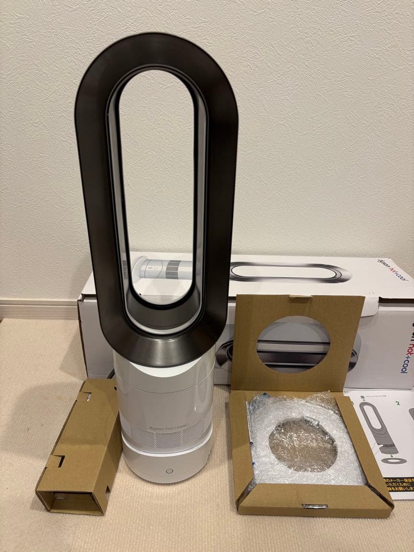未使用級Dyson AM09 HOT&COOL 2022年製 高年式 リモコン付