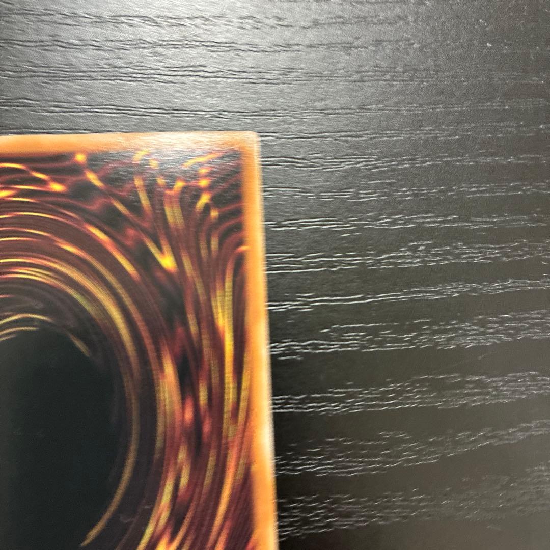 遊戯王　墓穴の指名者　絵違い25thシークレットレア2枚