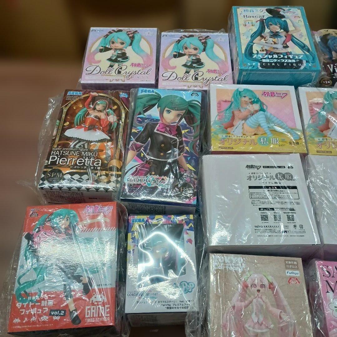 初音ミクフィギュア新品18個セット　タイトー他