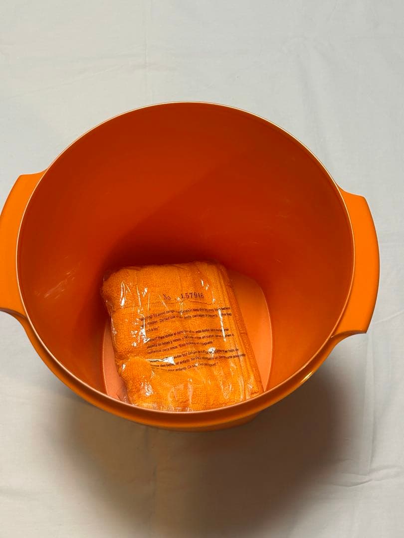 新品　タッパーウェア マキシデコレーター １１Ｌオレンジ