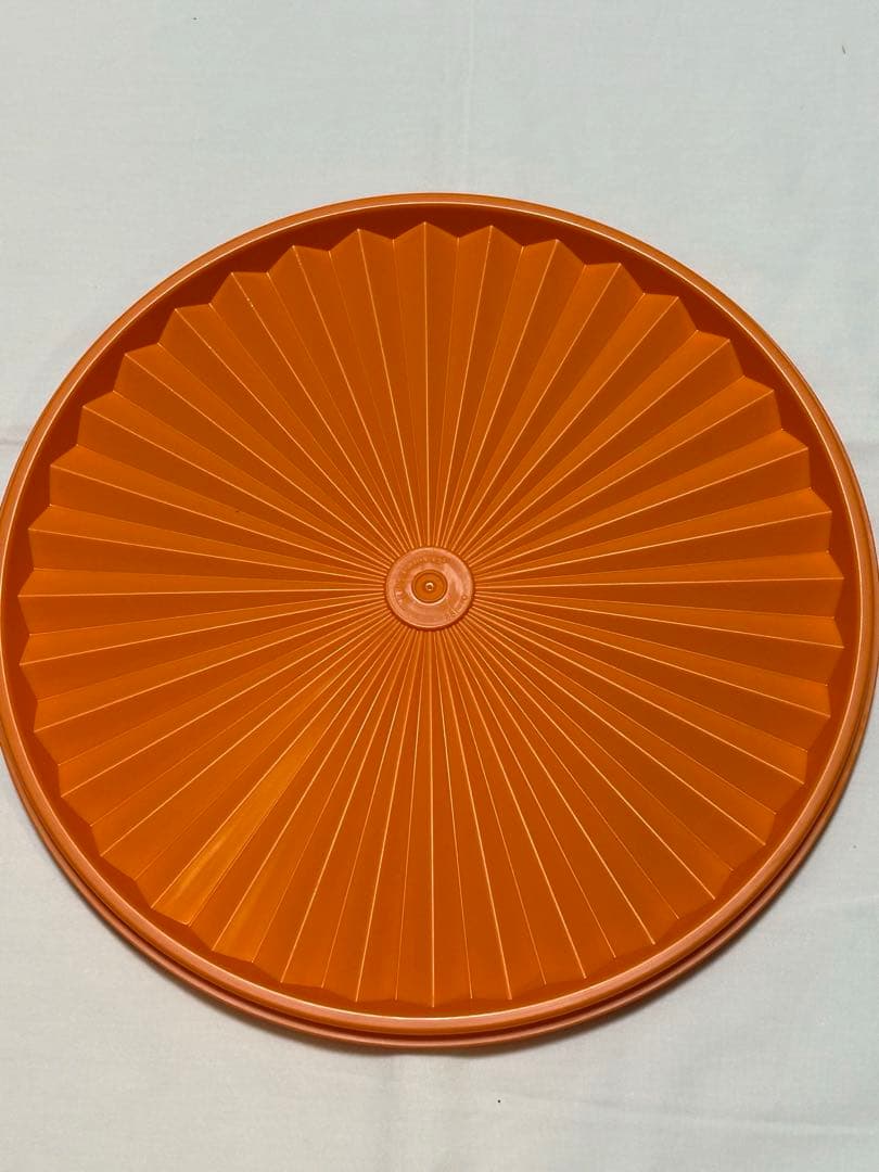 新品　タッパーウェア マキシデコレーター １１Ｌオレンジ