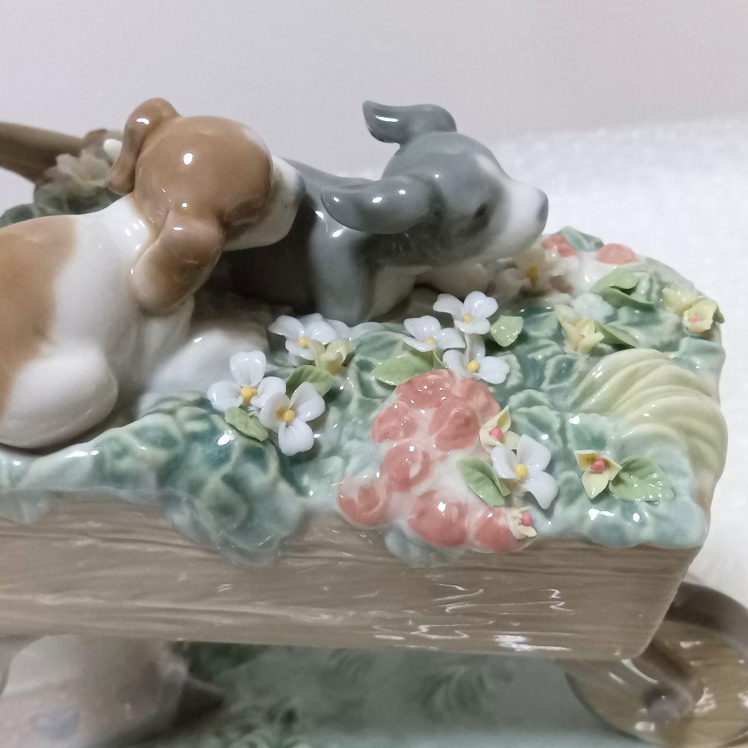 LLADRO フィギュリン 破損あり