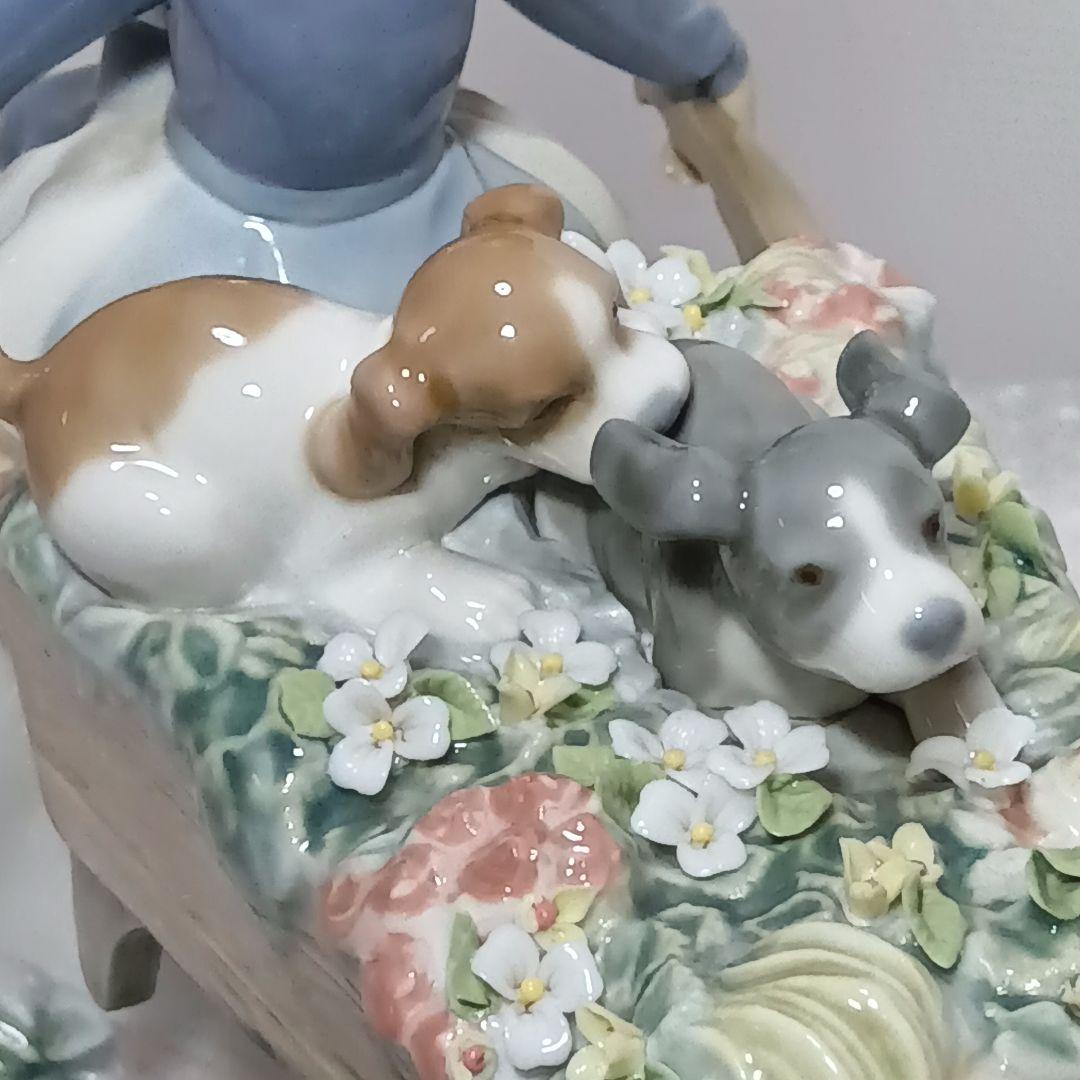 LLADRO フィギュリン 破損あり