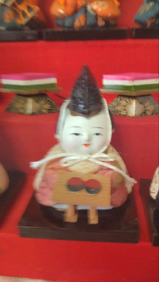 雛人形セット 、アクリルケース入り　　小さいサイズ