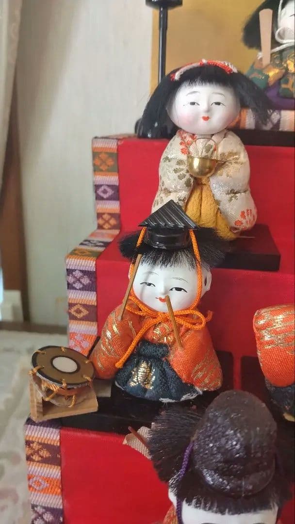 雛人形セット 、アクリルケース入り　　小さいサイズ