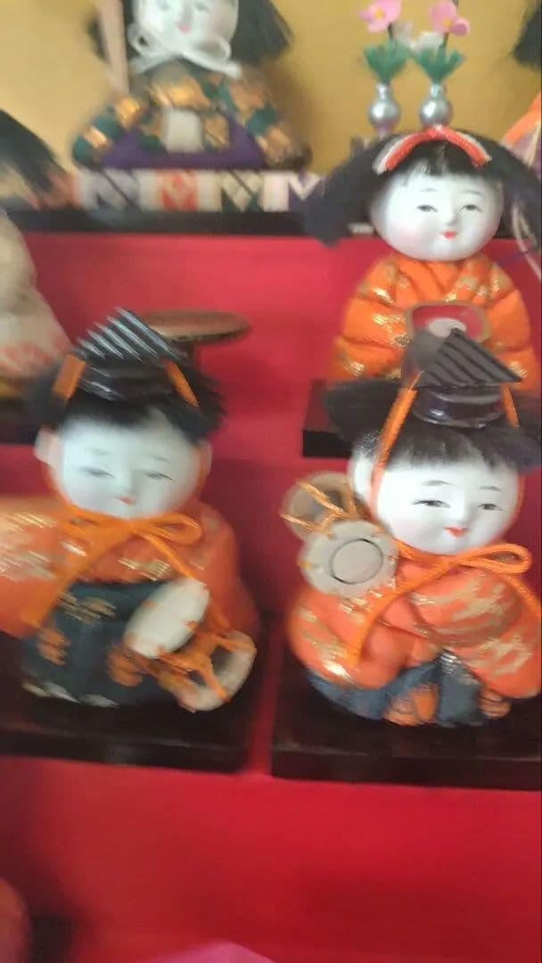 雛人形セット 、アクリルケース入り　　小さいサイズ