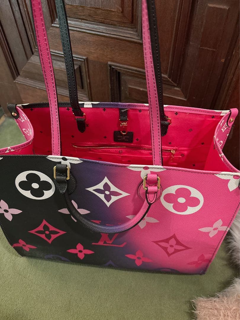 ♡極レア♡Louis Vuitton オンザゴートートバッグGMノベルティ