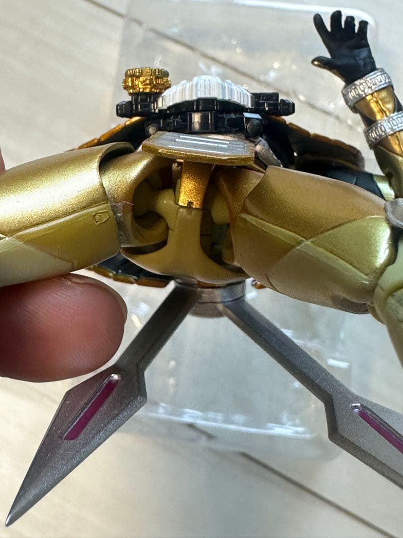 s.g.figuarts 仮面ライダージオウ　オーマフォーム