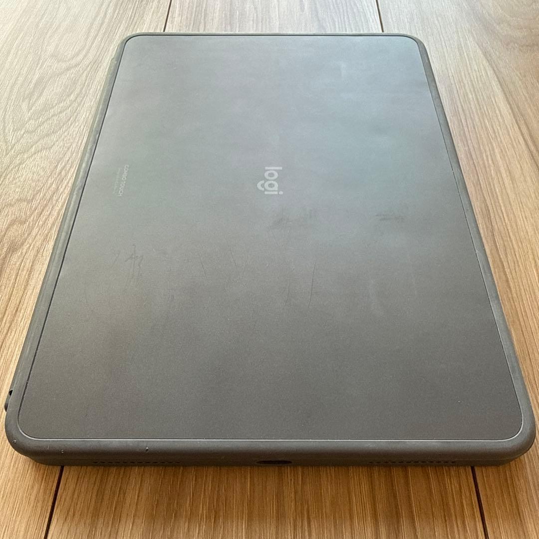 logicool Combo Touch for iPad Air 11インチ