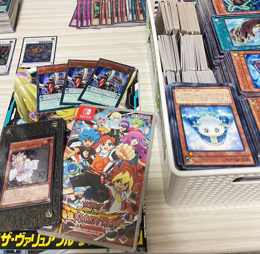 む*ん様 引退品　遊戯王OCG まとめ売りホロ、旧レリーフ、20th有り