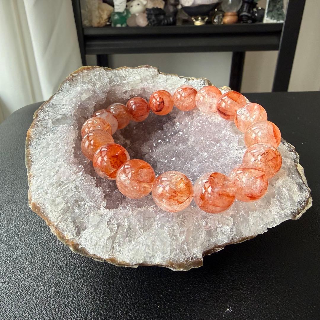 天然石シュガーアメジストの原石　置物　鉱物NO.021010