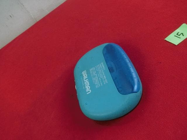15：SONY WM-EQ7　ソニー　カセットウォークマン　ジャンク