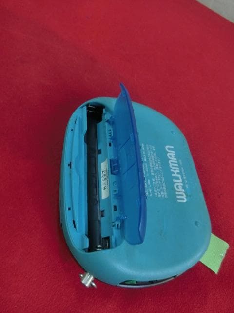 15：SONY WM-EQ7　ソニー　カセットウォークマン　ジャンク