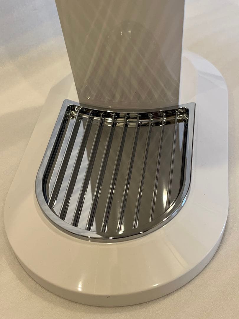 ソーダストリーム　ジェネシス　デラックス　SSM1069 白