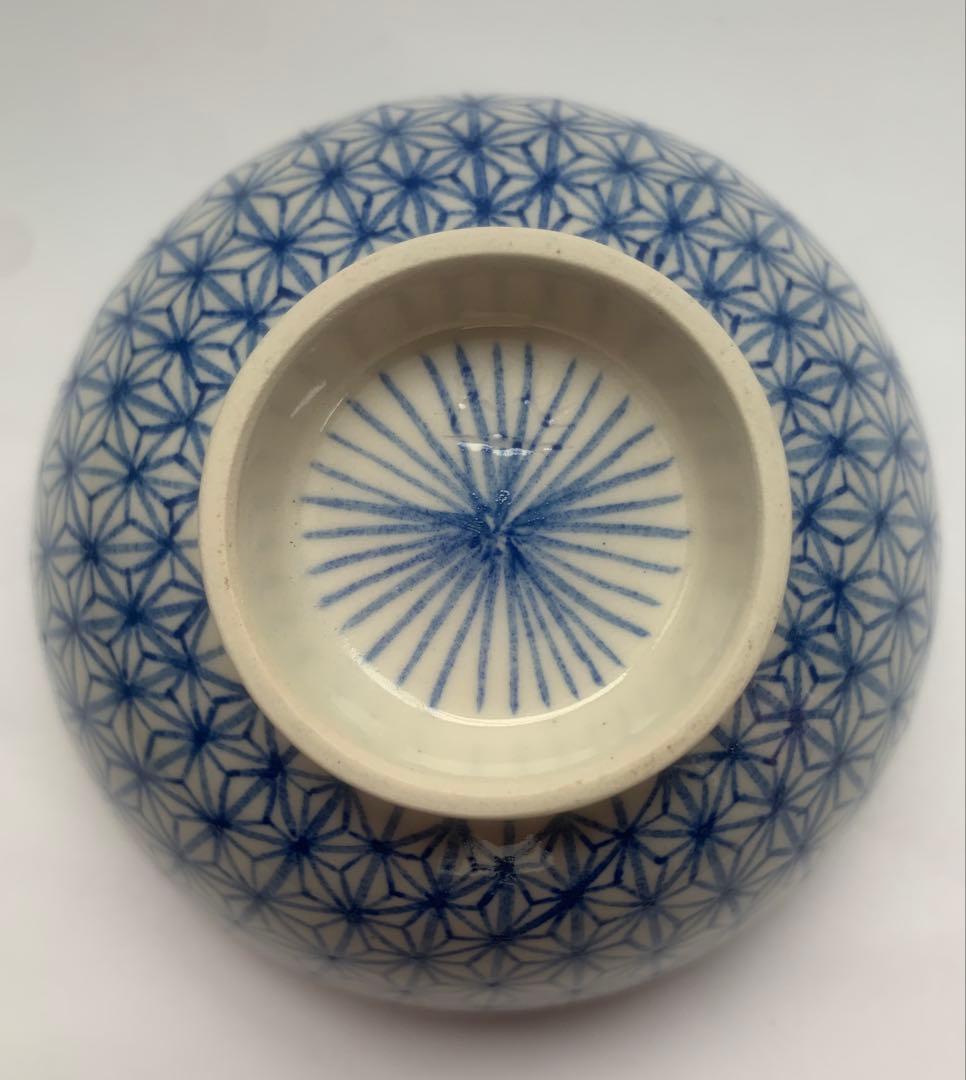 麻の葉.桜模様のお茶碗（青）