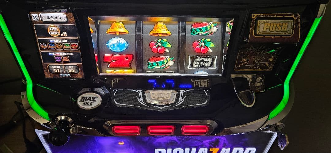 【引取限定】スロット実機 バイオハザード7