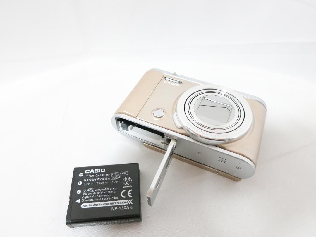 ★オススメ美品★ デジタルカメラ CASIO EXILIM EX-ZR1800