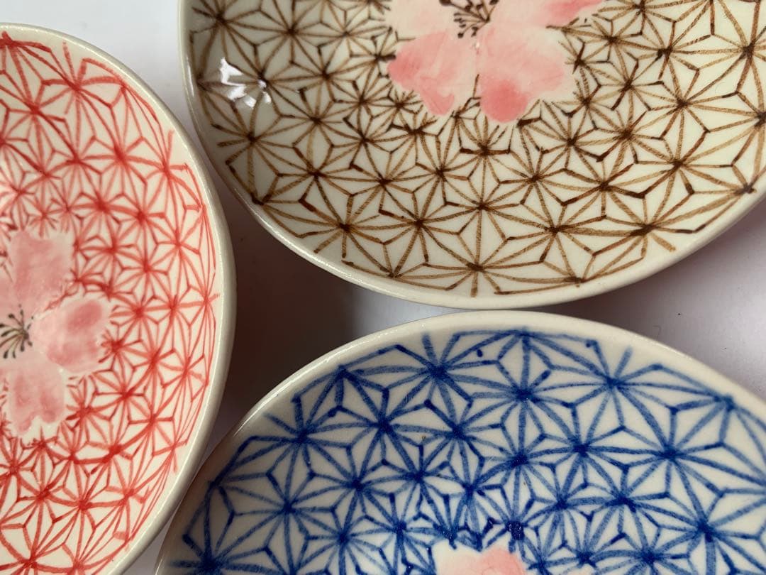麻の葉.桜の小皿3枚セット（赤青茶）