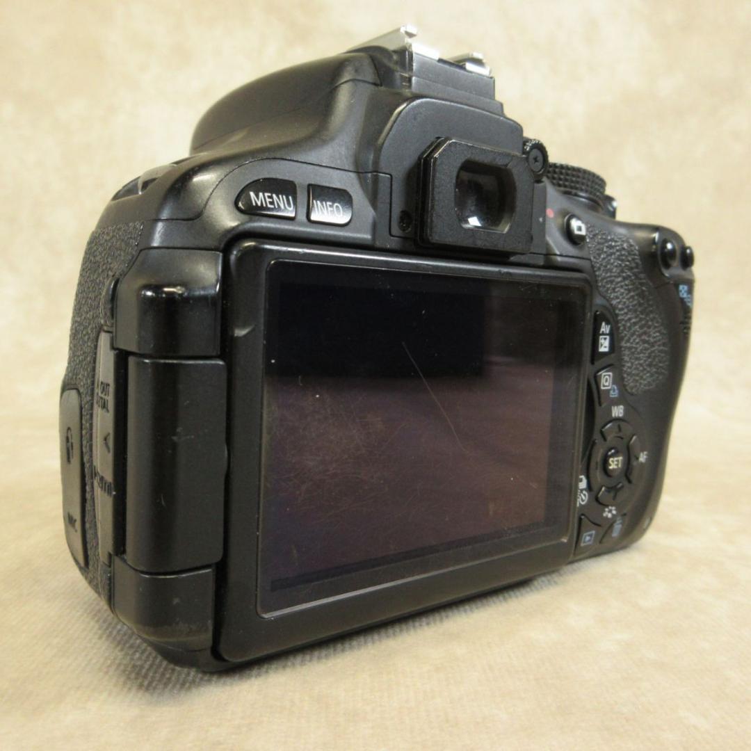 Canon キャノン EOS kiss X5 ボディ デジタル一眼カメラ