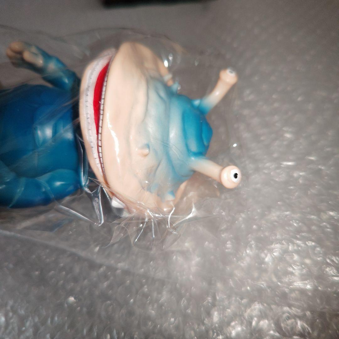 シークレットベース　カネゴン　ソフビ　フィギュア　青/肌色