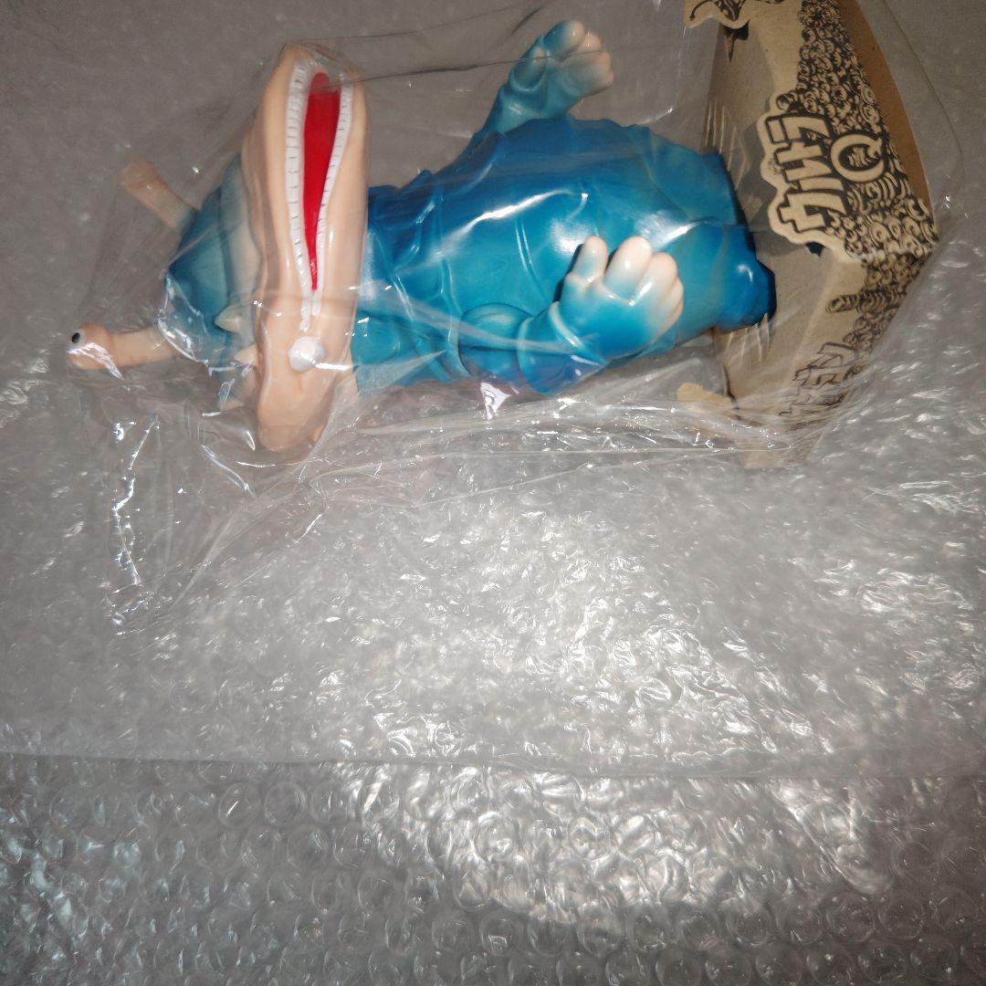 シークレットベース　カネゴン　ソフビ　フィギュア　青/肌色