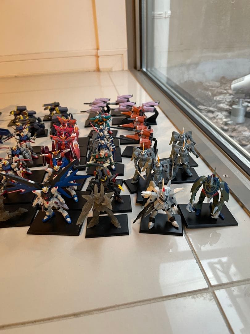 ガンダムコレクション1/400 ホワイトベース、モビルスーツ142体セット売り