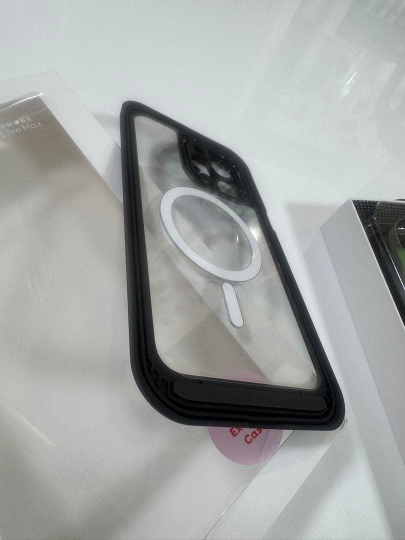 更に値下げ！CASETiFY iPhone 15 Pro Maxケース