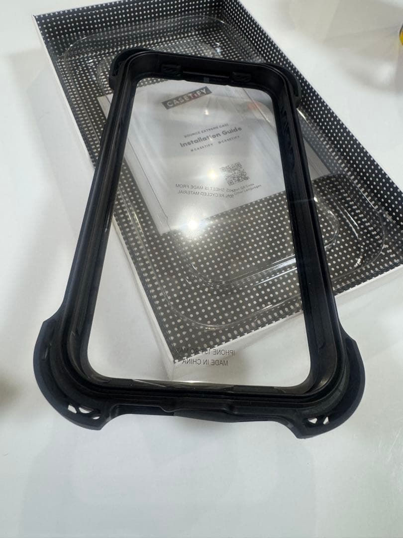 更に値下げ！CASETiFY iPhone 15 Pro Maxケース