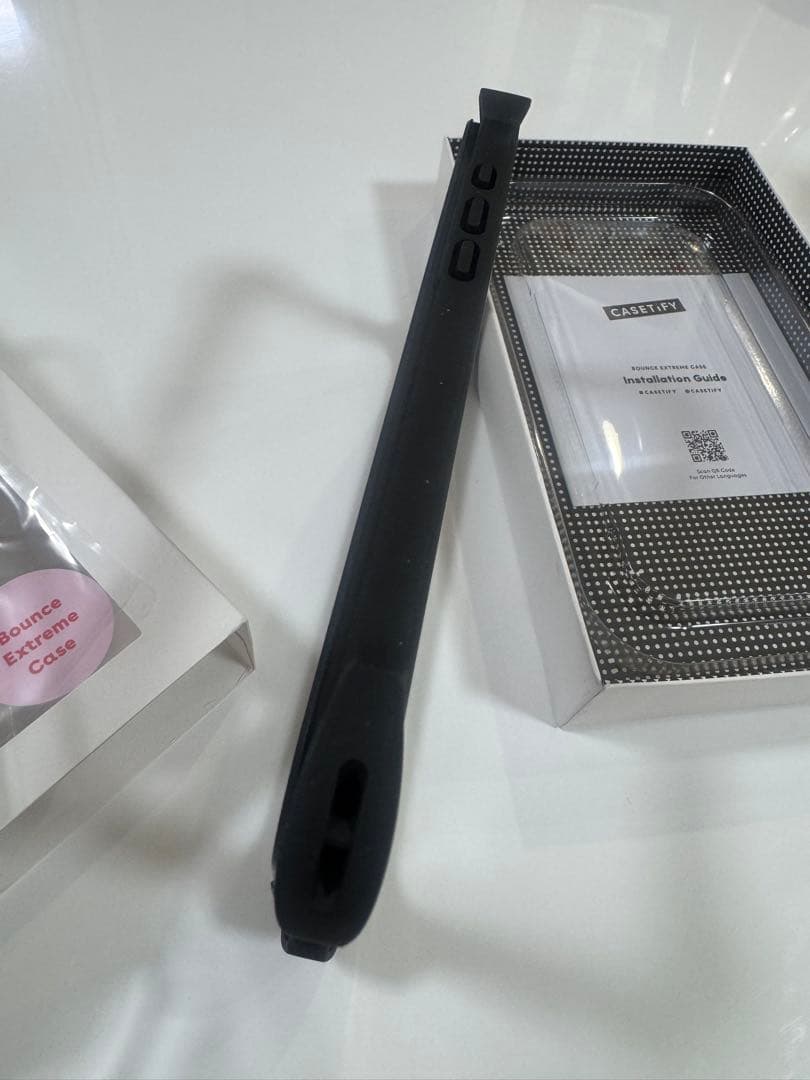 更に値下げ！CASETiFY iPhone 15 Pro Maxケース