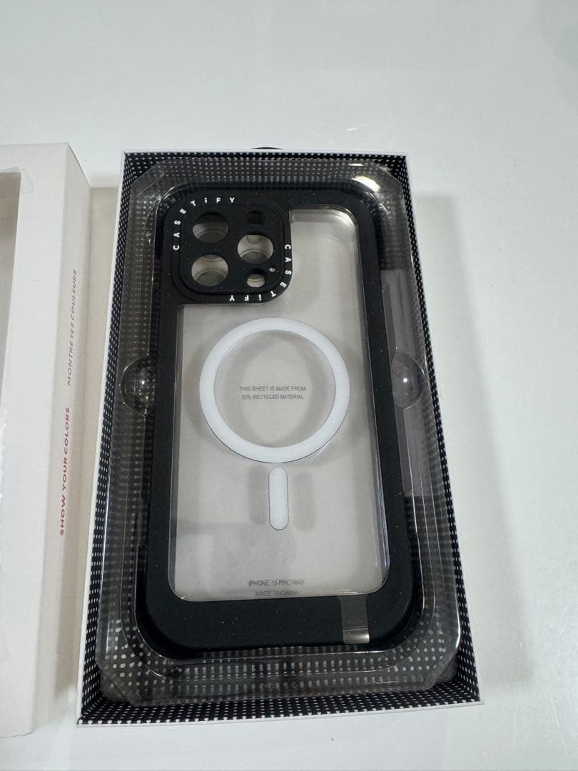 更に値下げ！CASETiFY iPhone 15 Pro Maxケース