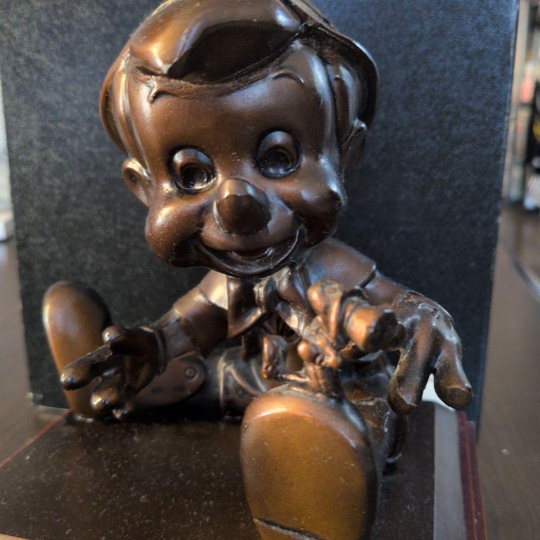 東京ディズニーランド キノピオ像 ブロンズ