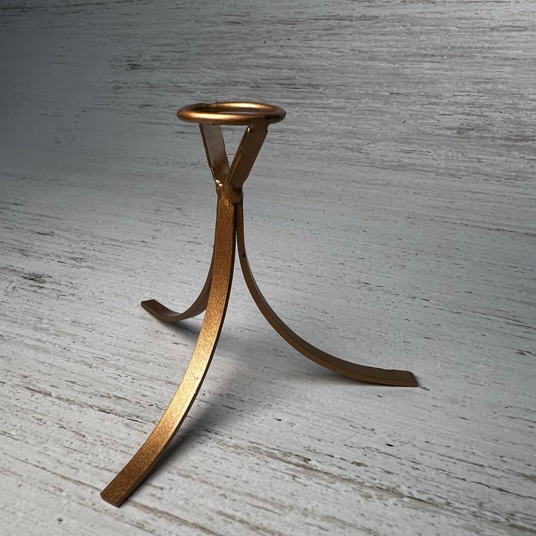 天然石　マカバスター　ピンククォーツ　台座付き