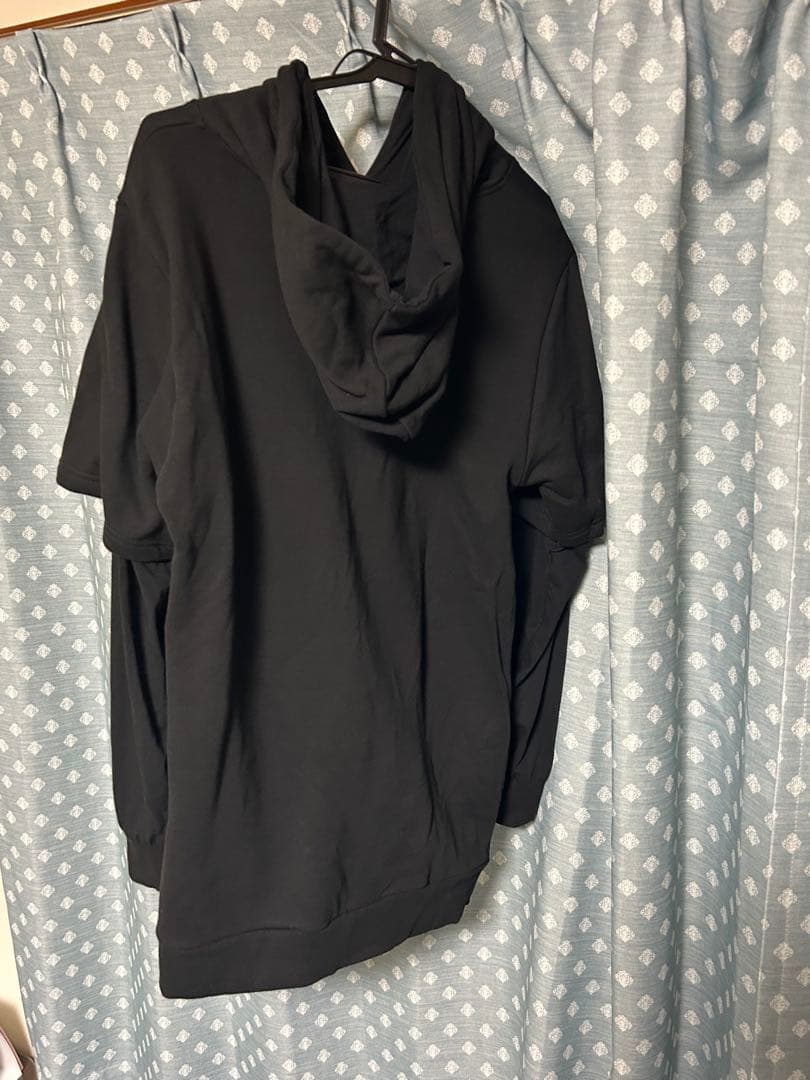 京もうすぐ死にそうです　パーカー　カフェ　Dir en grey