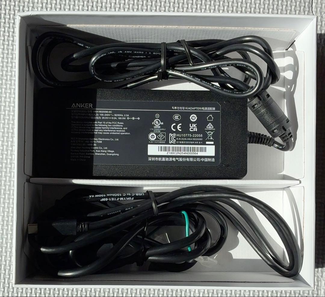 PCケーブル・コネクタ Anker563 USB-C docking station