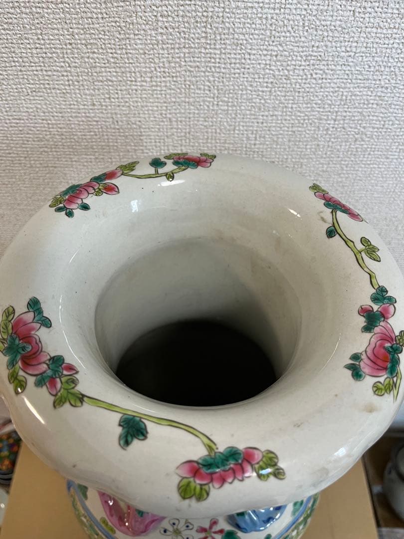 中国美術清〜民国期色絵 人物風景文 耳付 大清康熙年製 唐物 古陶磁 粉彩時代物