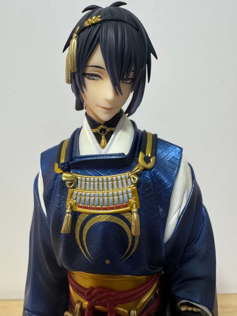 刀剣乱舞-ONLINE- 三日月宗近 1/8スケールフィギュア