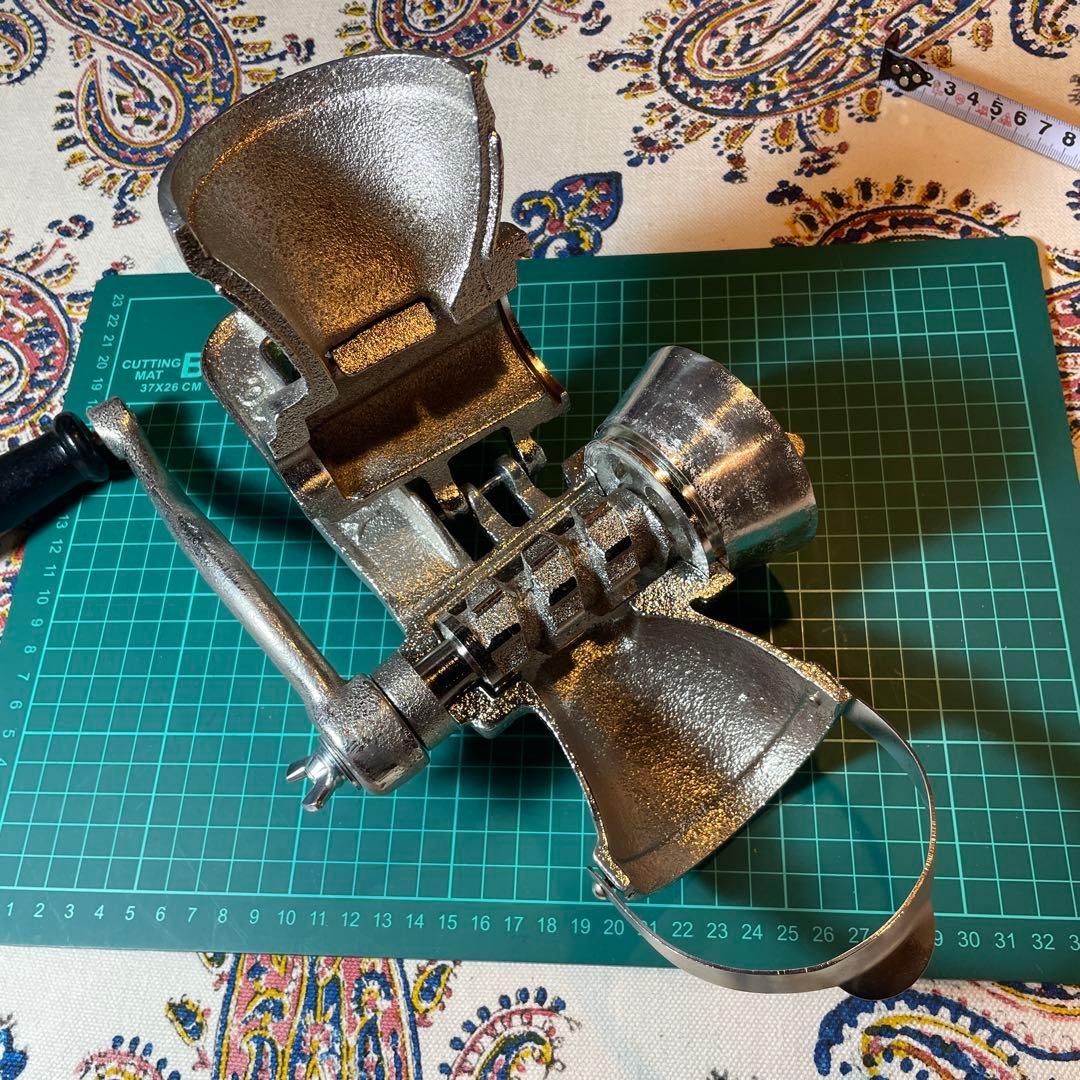 VERITAS CORN MILL 豆引き 手動 コーンミル 粉砕器