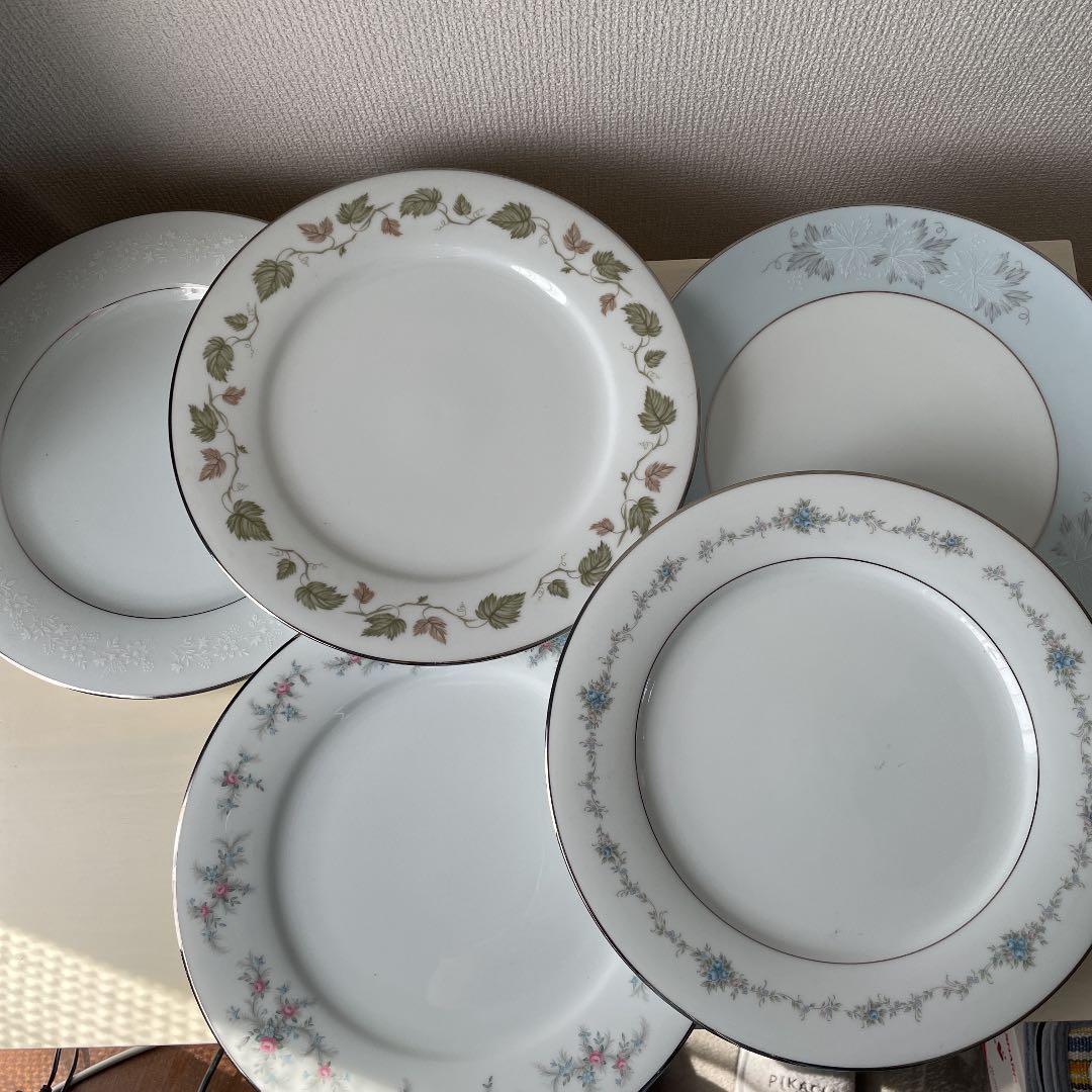 ノリタケ 27センチ弱　4枚プレート　花柄など　白、水色など、商品説明必読