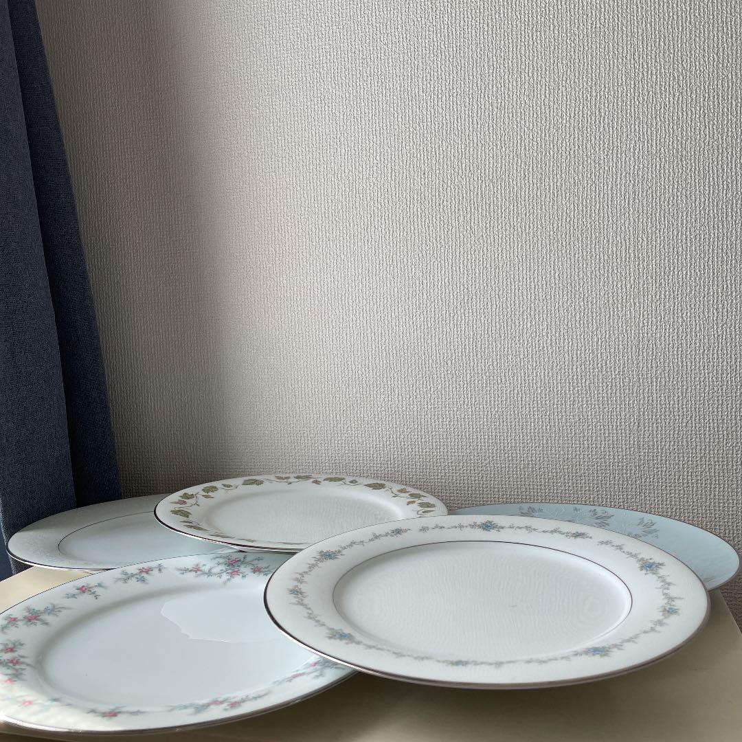 ノリタケ 27センチ弱　4枚プレート　花柄など　白、水色など、商品説明必読
