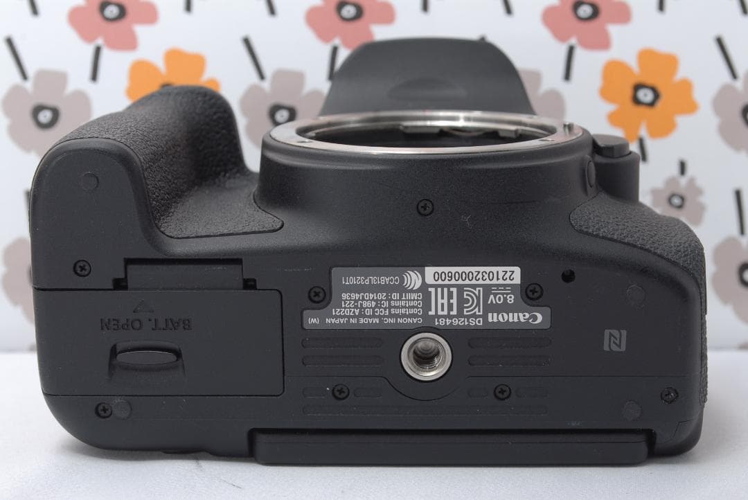 ❤Canon 8000D❤超望遠レンズ❤Wi-Fi搭載でシェア❤一眼レフ❤美品❤