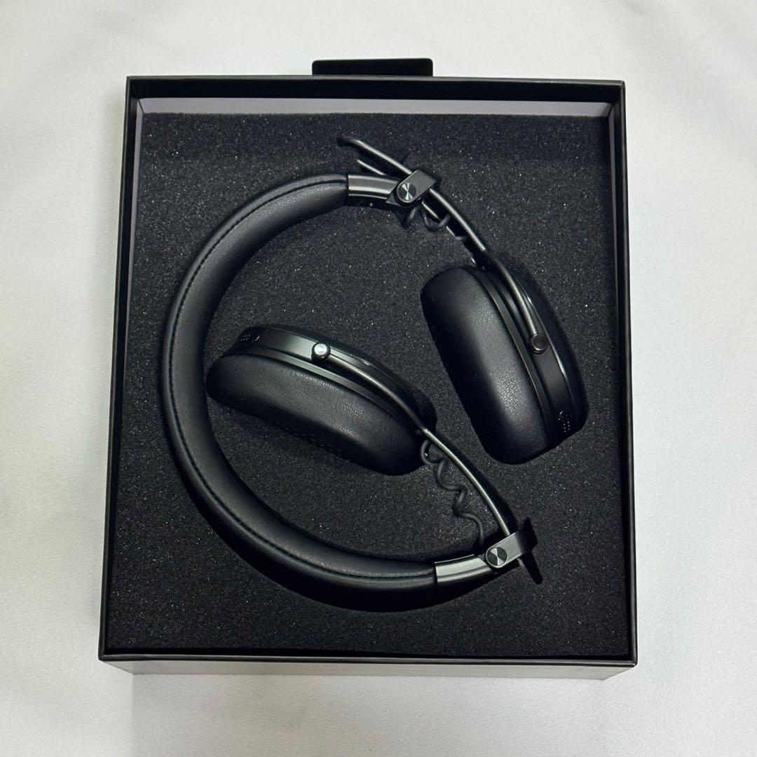 ヘッドホン AVIOT WA-Q1