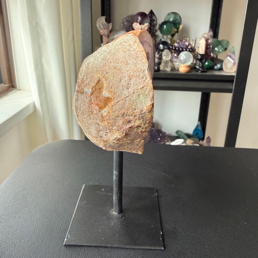 天然石アメジストの原石　2コセット　台座付きNO.022112