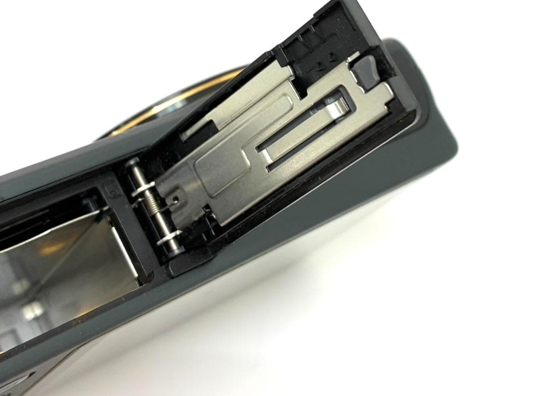 25M10-203 CASIO EXILIM EX-ZR100 カシオ デジカメ