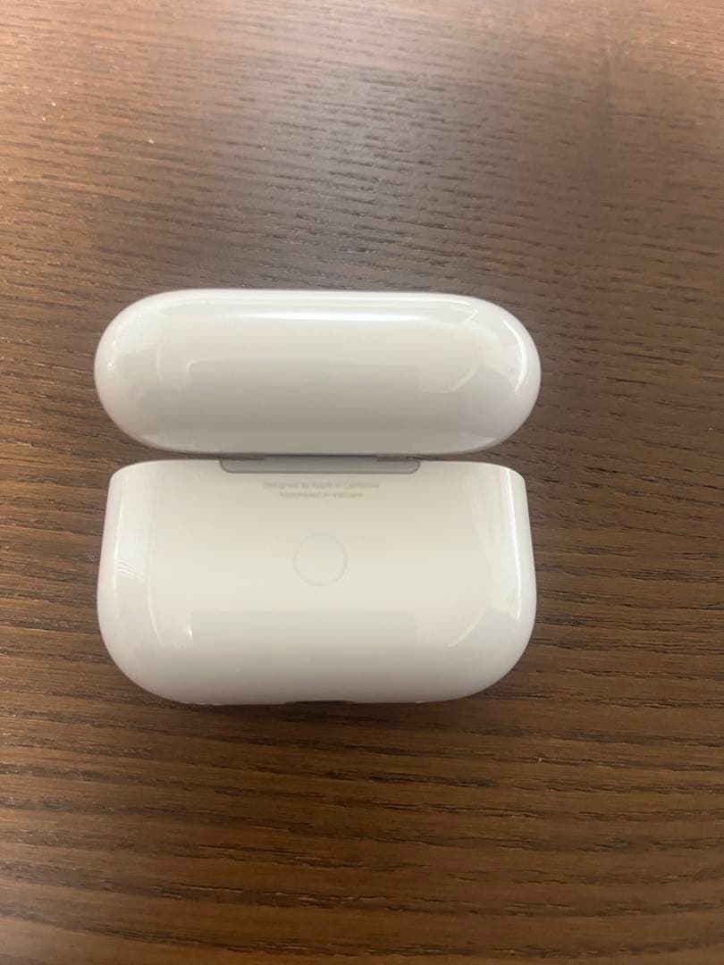 美品】AirPods Pro 第2世代 USB-Cモデル