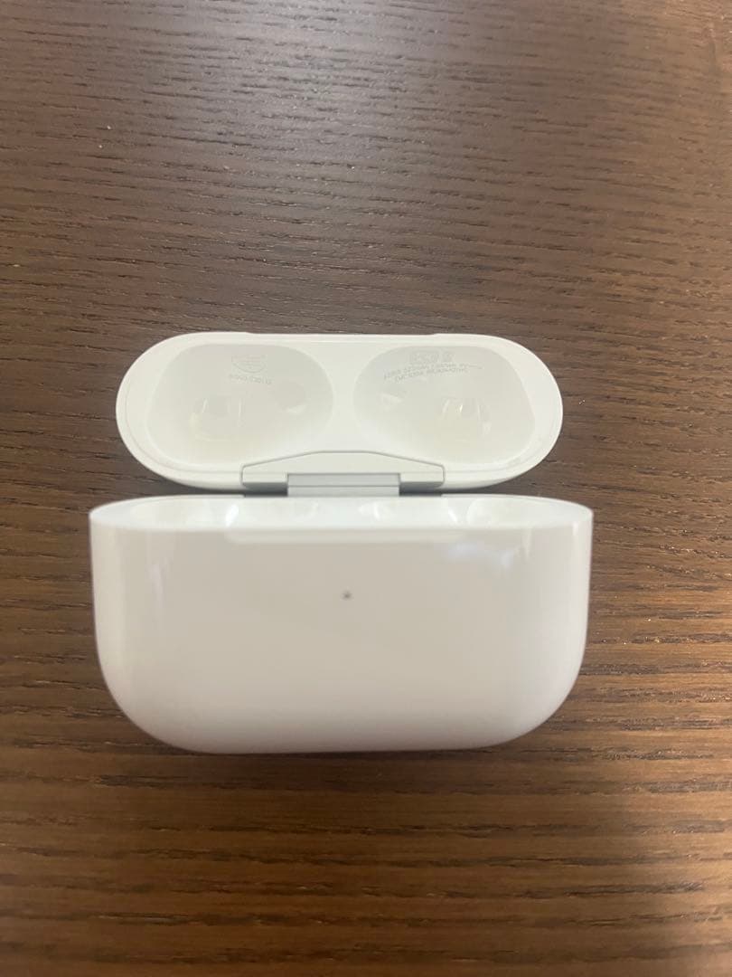美品】AirPods Pro 第2世代 USB-Cモデル