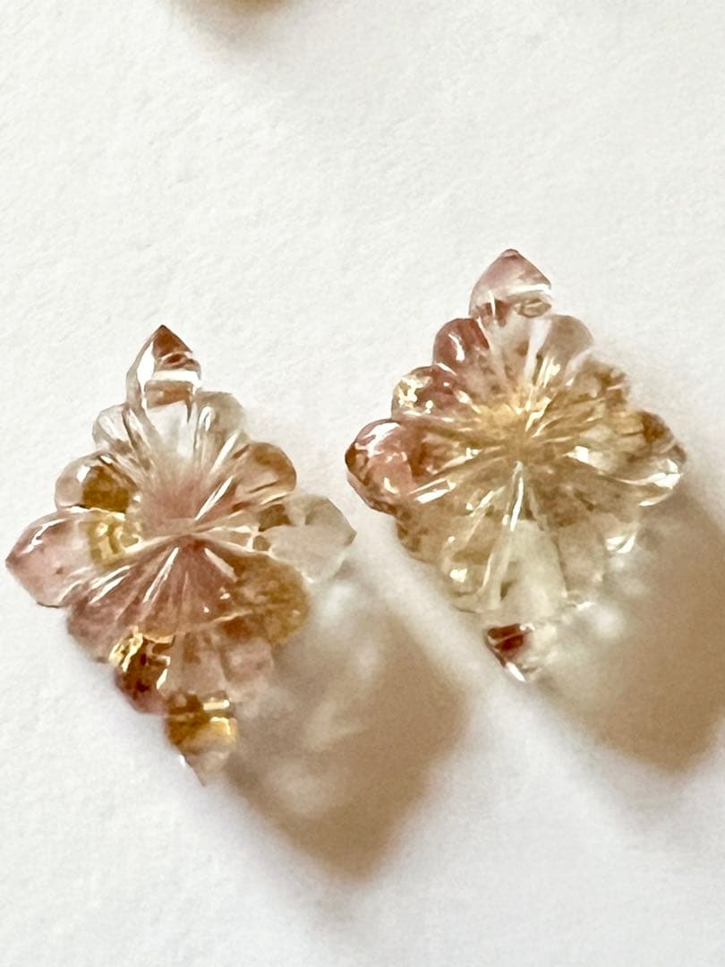 ガーネット　金箔入り　トリプレット　ローゼンジカービング　14kgf ピアス