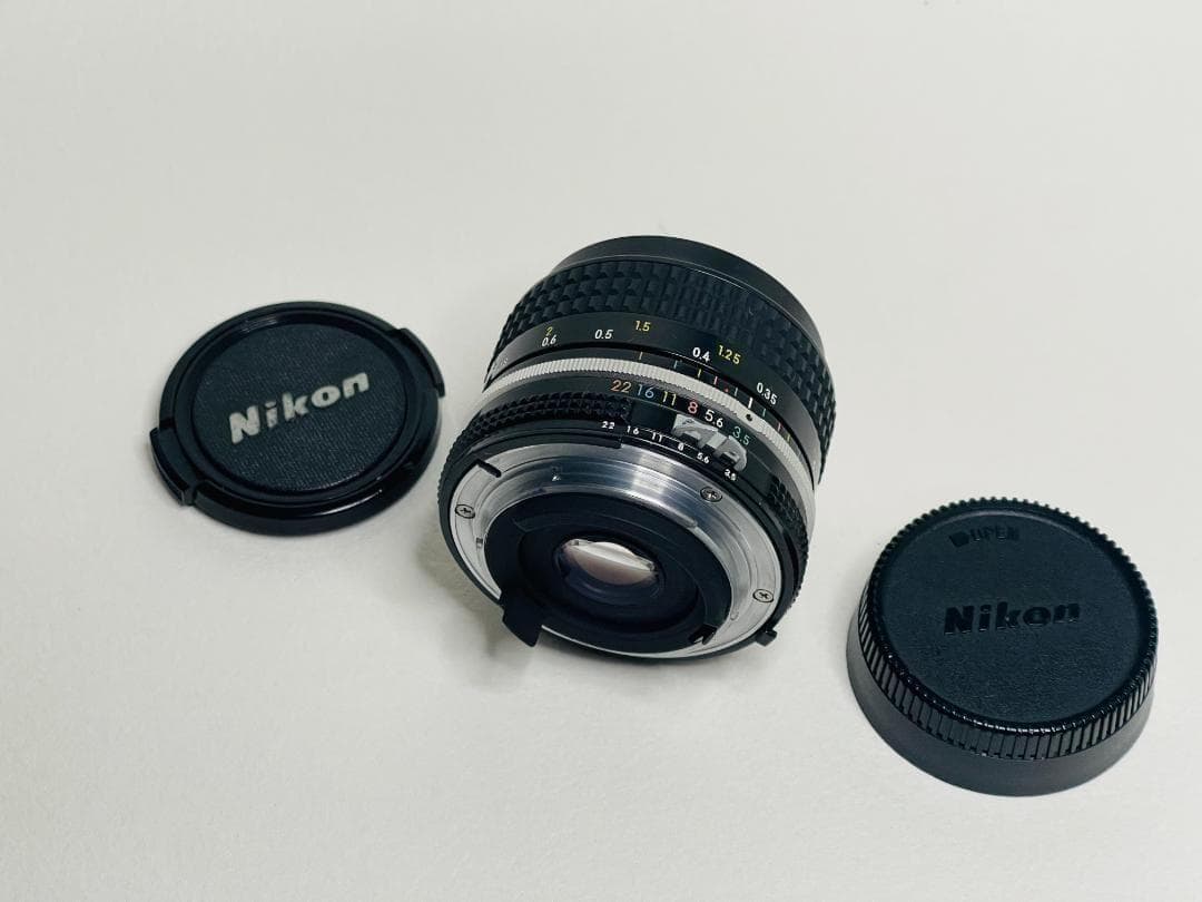 【美品】Nikon Ai NIKKOR 28mm F3.5 広角単焦点レンズ