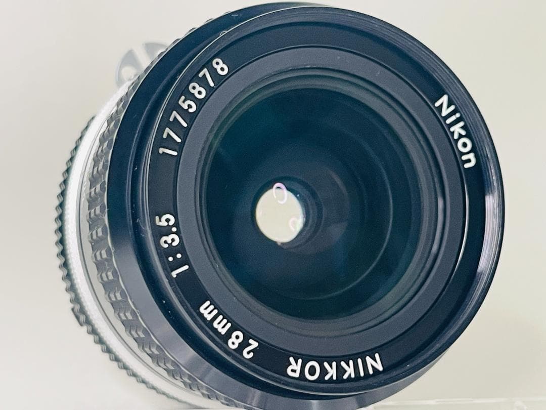 【美品】Nikon Ai NIKKOR 28mm F3.5 広角単焦点レンズ