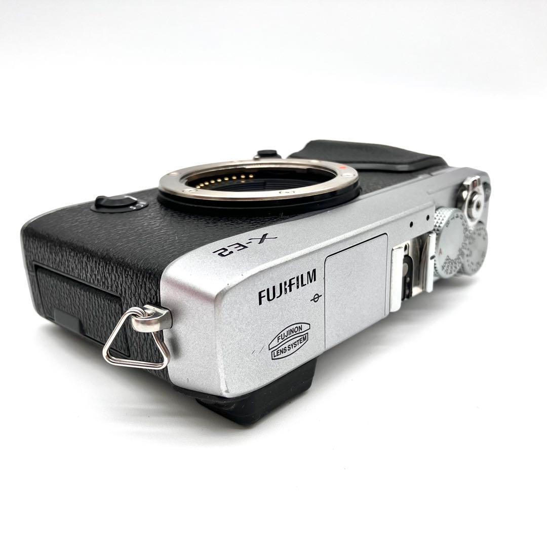 FUJIFILM X-E2 シルバー　ボディ